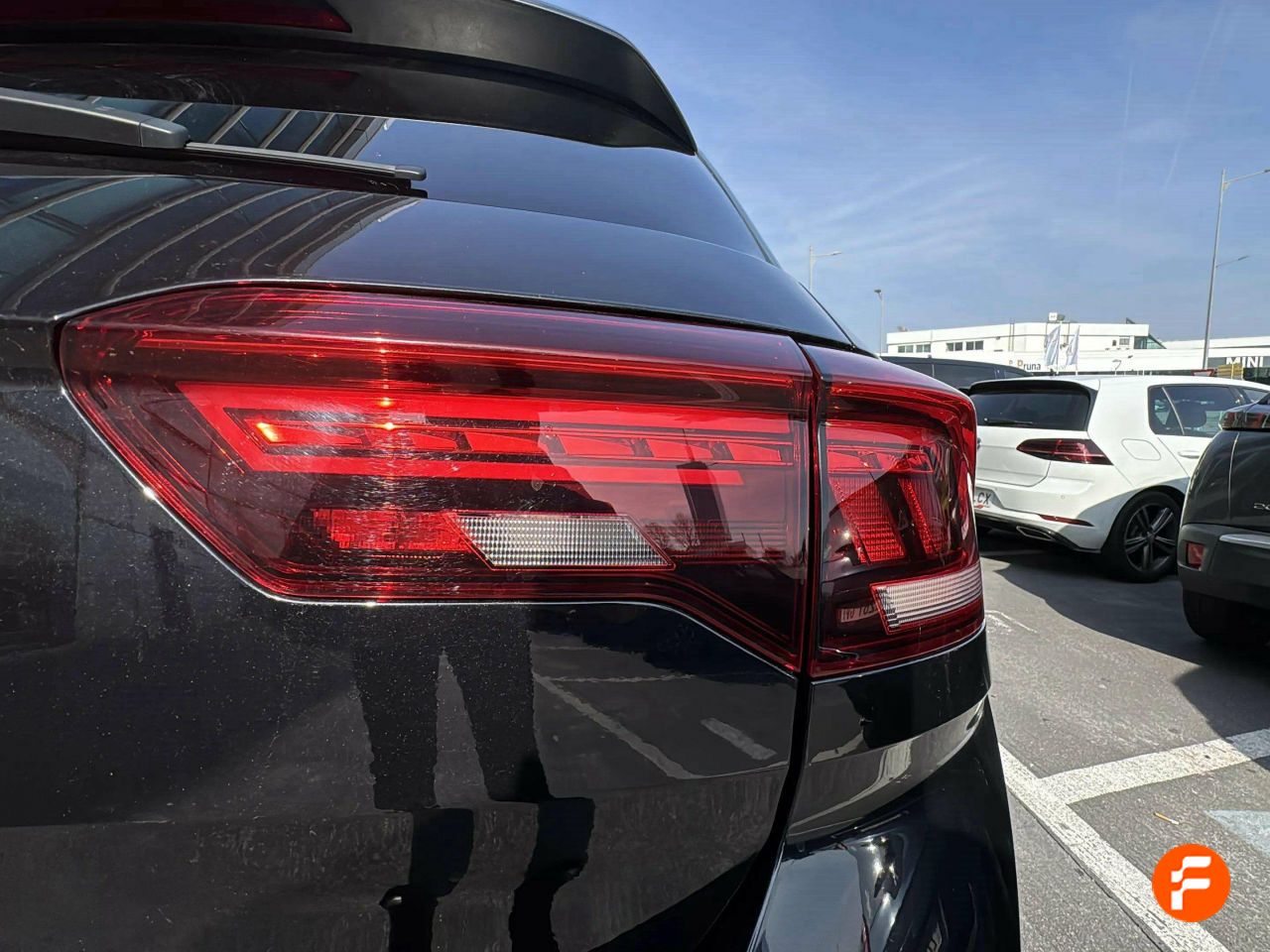 Foto Volkswagen T-Roc 28