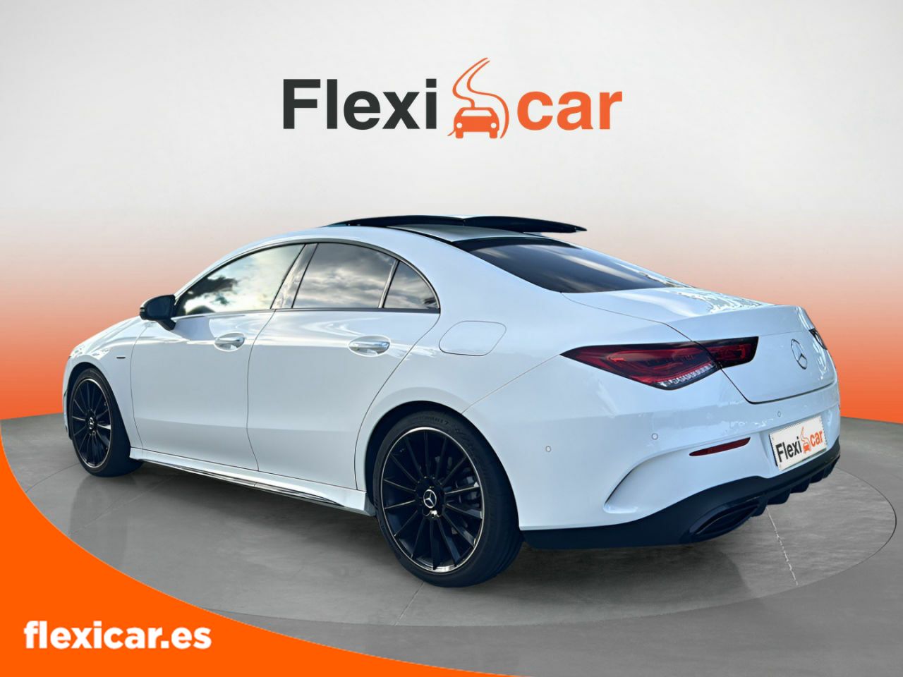 Foto Mercedes-Benz Clase CLA 9