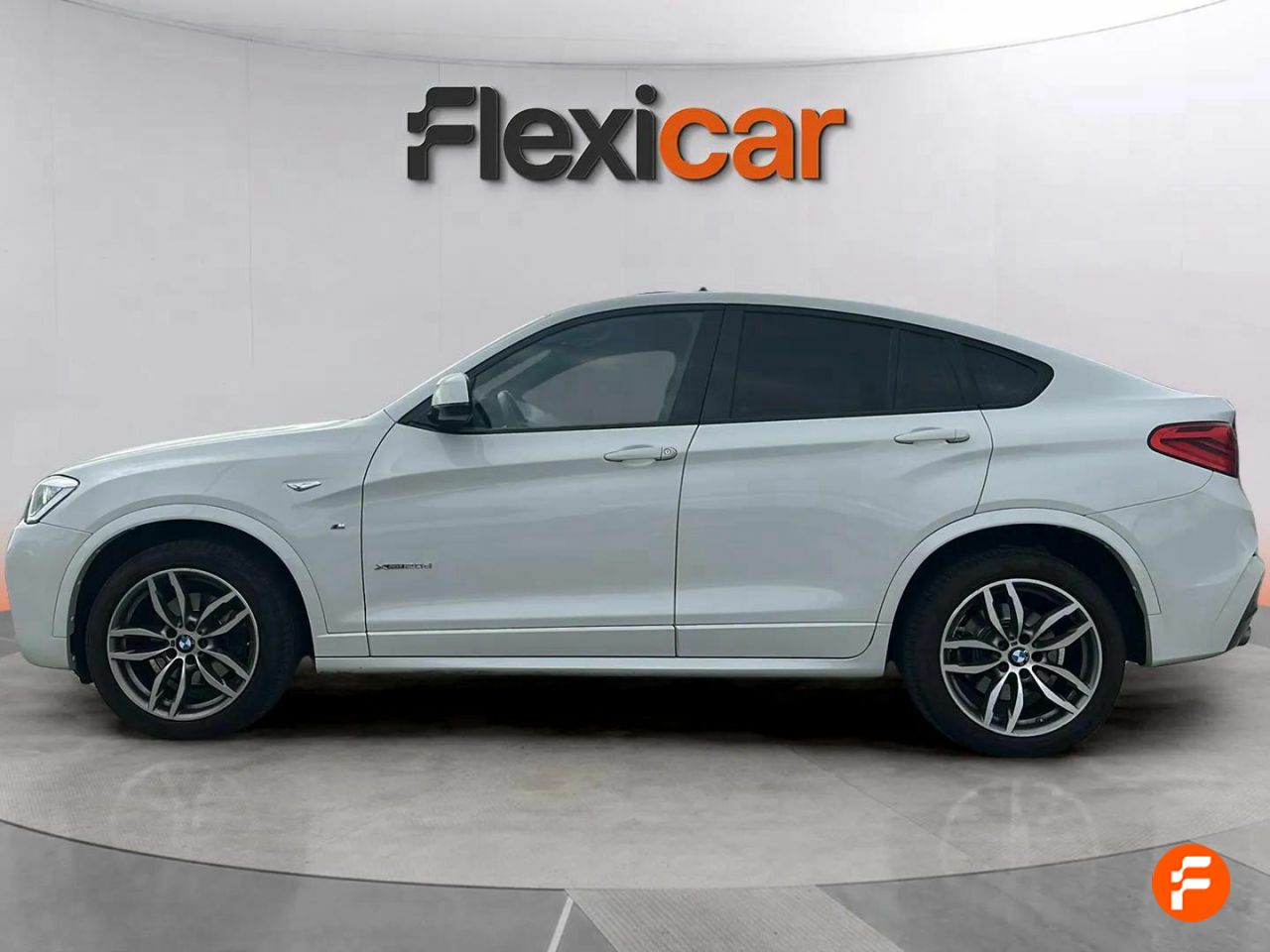 Foto BMW X4 3