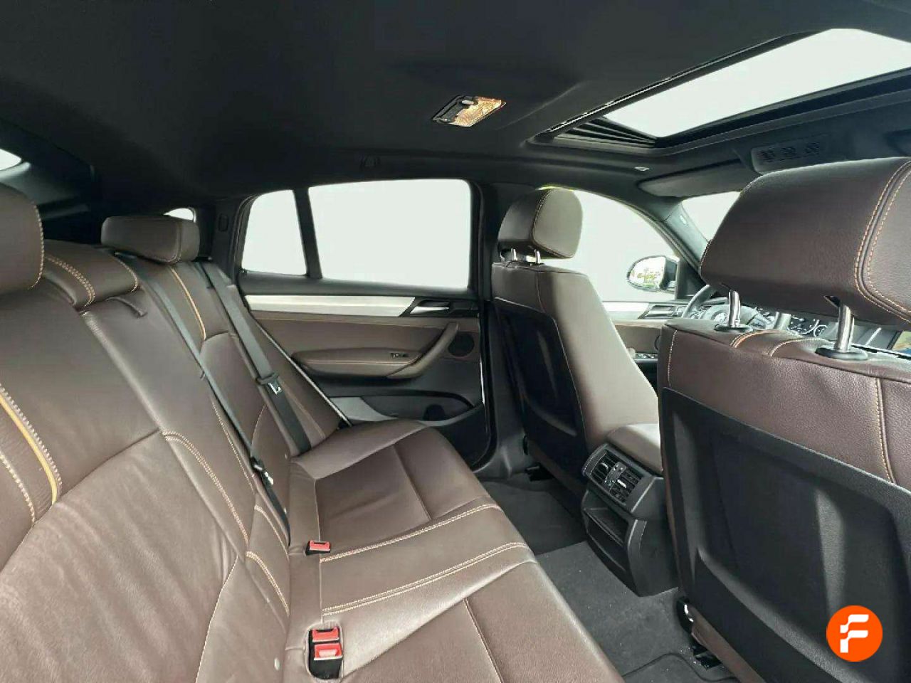 Foto BMW X4 19