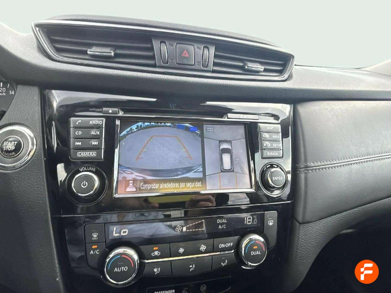 Foto Nissan X-Trail 11