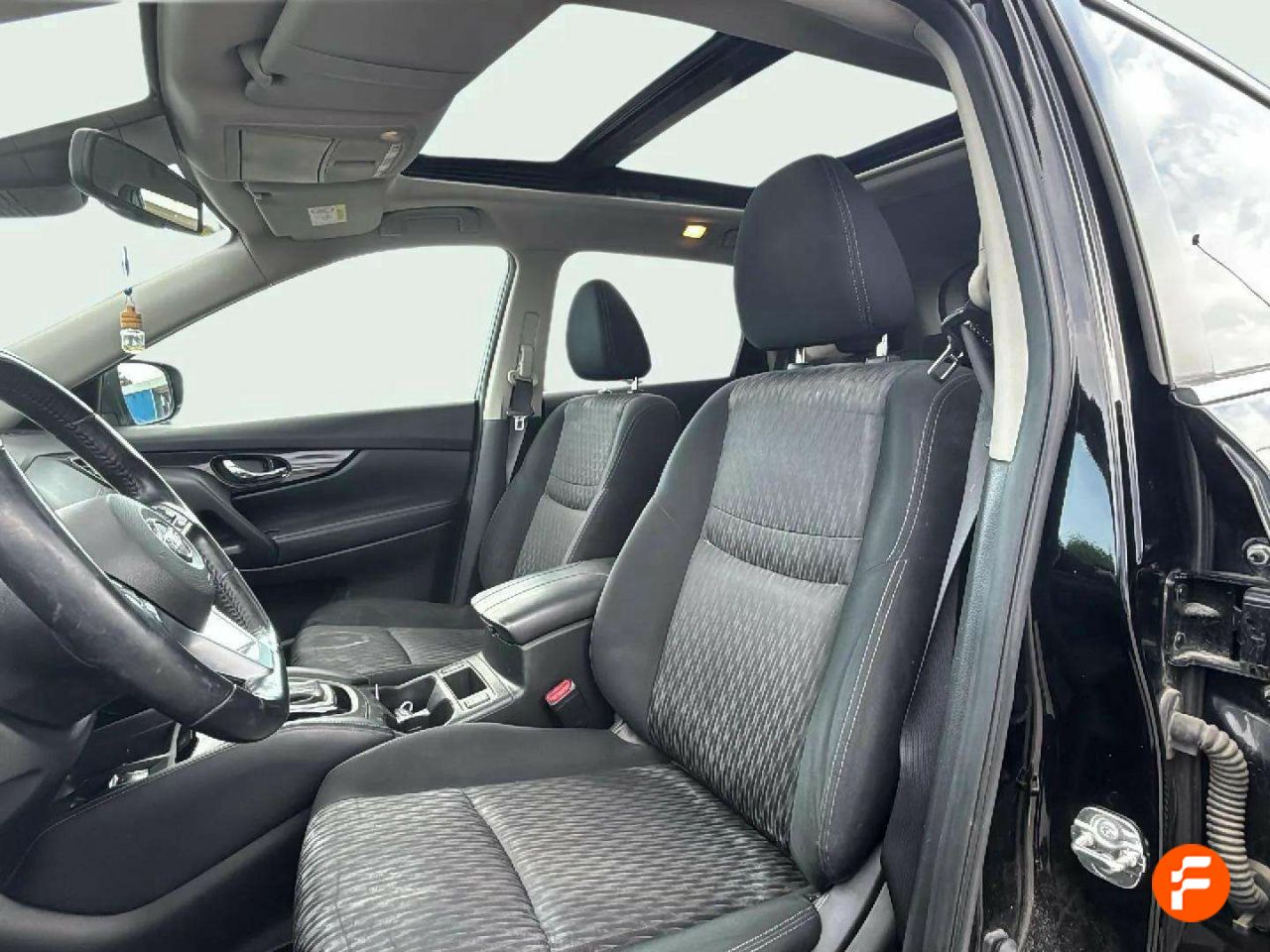 Foto Nissan X-Trail 14