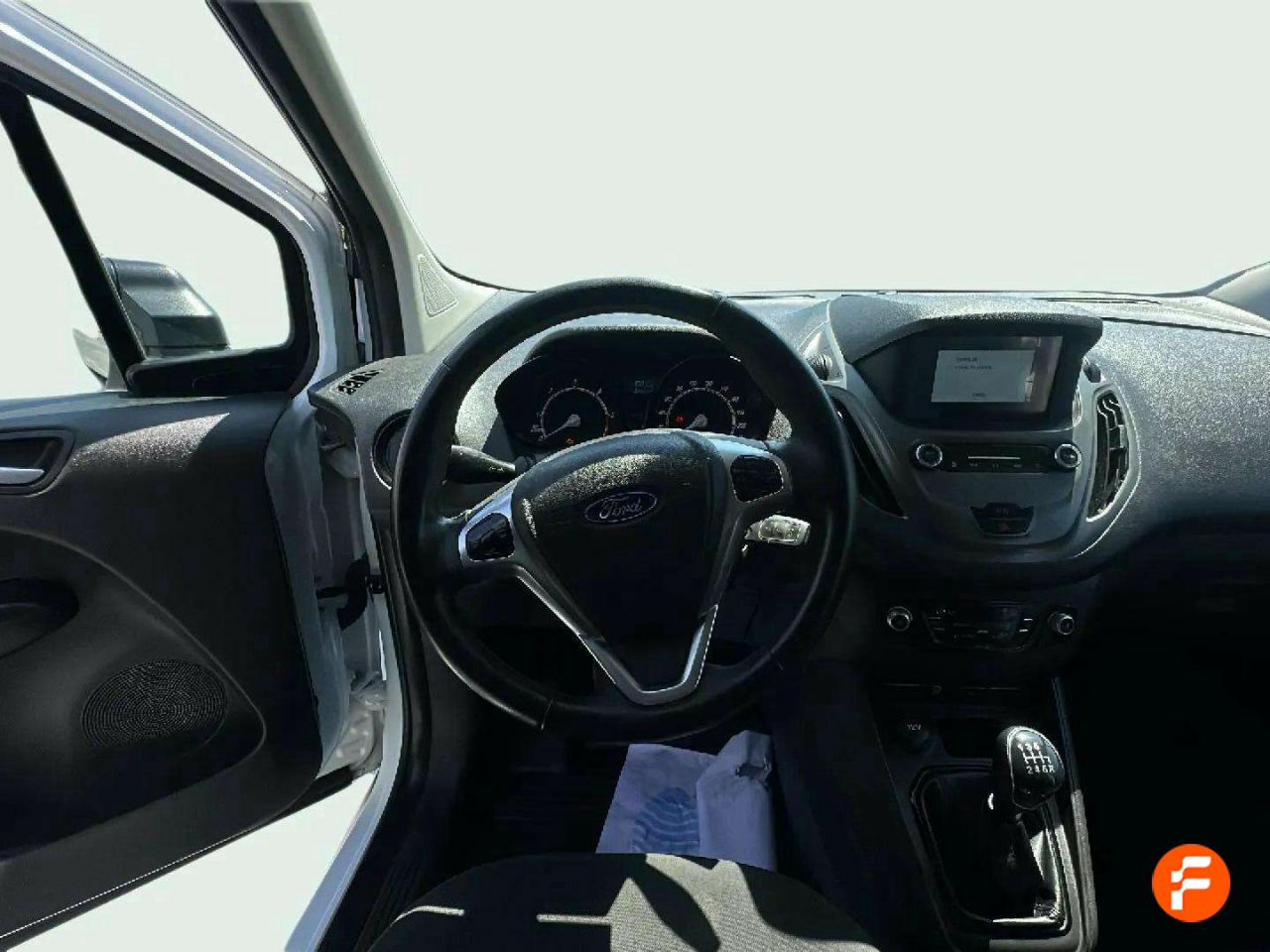 Foto Ford Transit  Courier 16