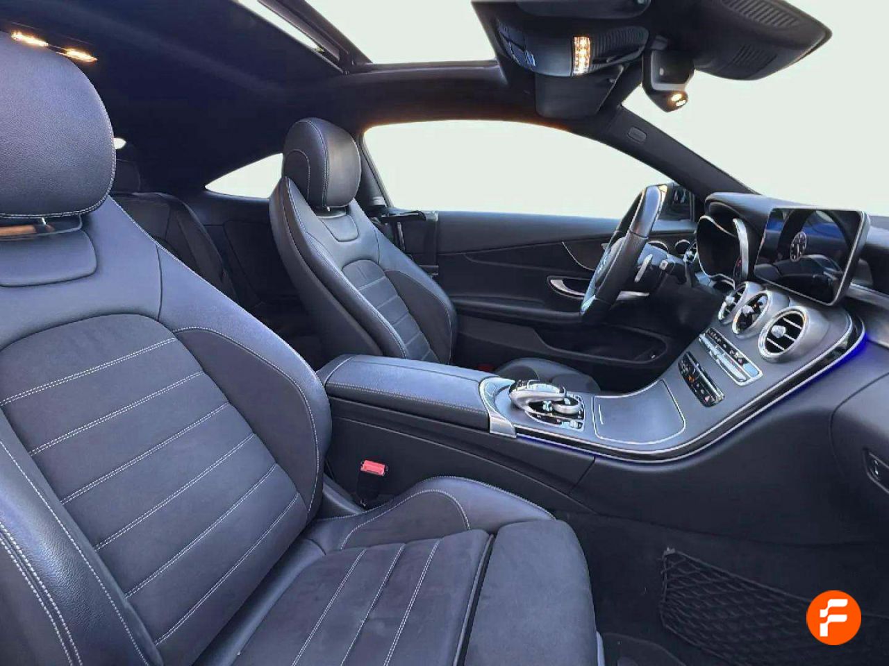 Foto Mercedes-Benz Clase C 16