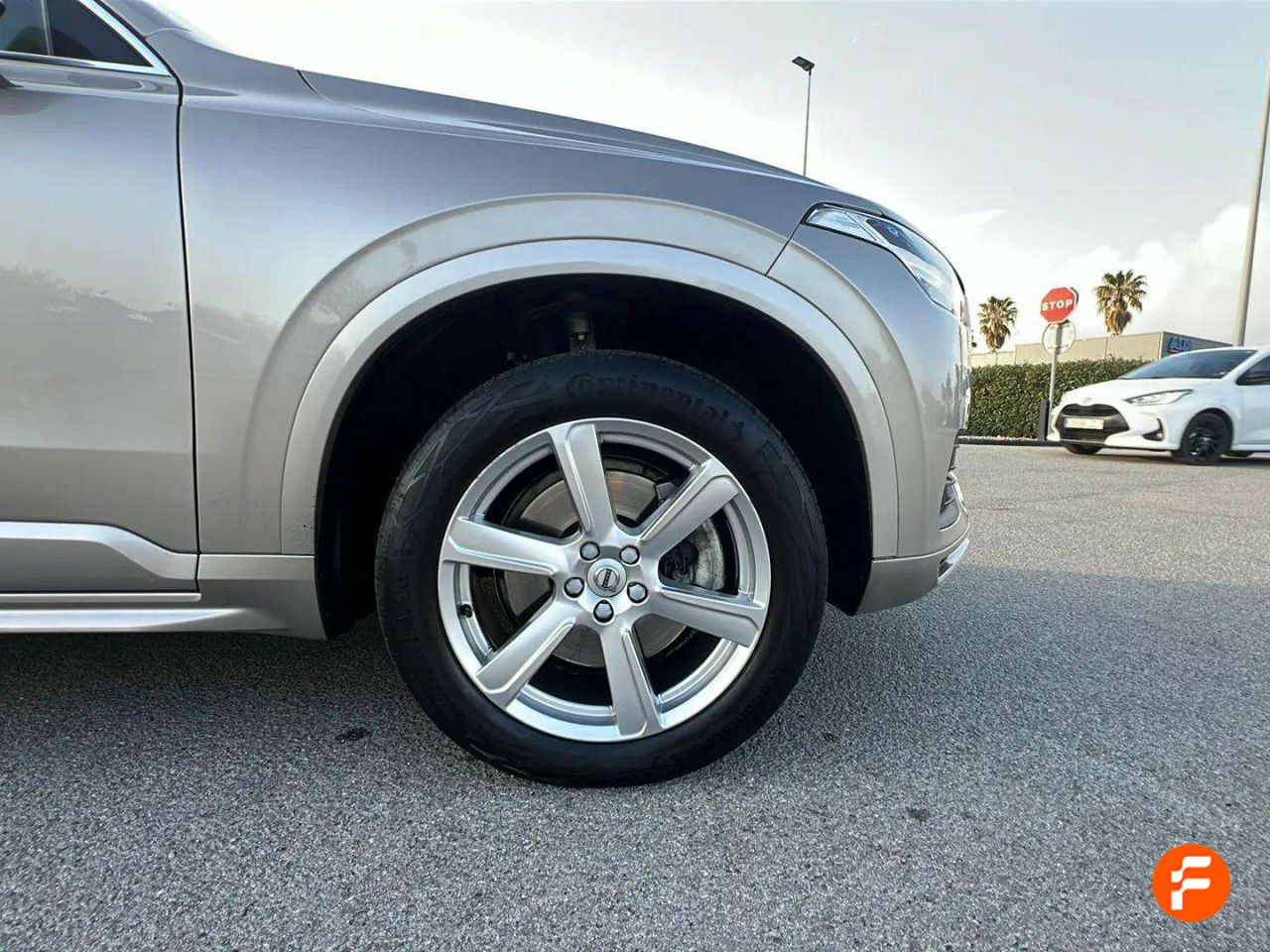 Foto Volvo XC90 24
