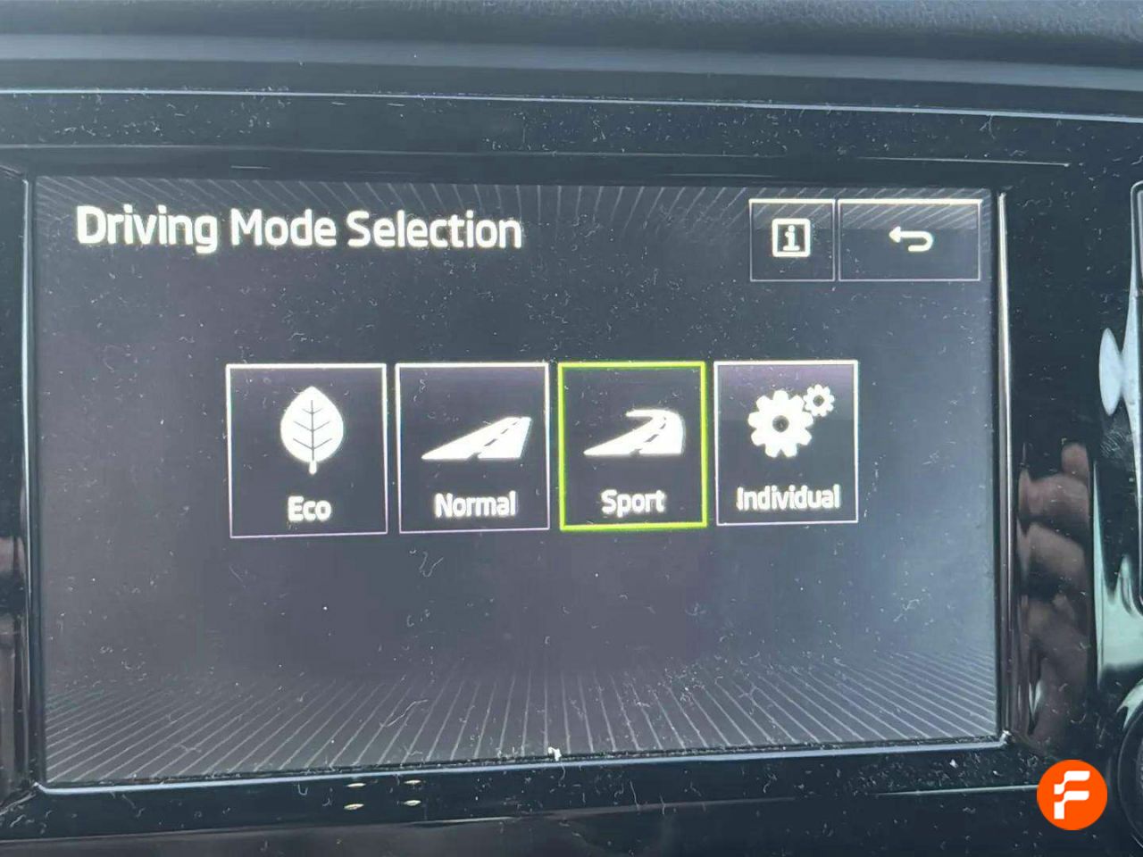 Foto Skoda Octavia 20