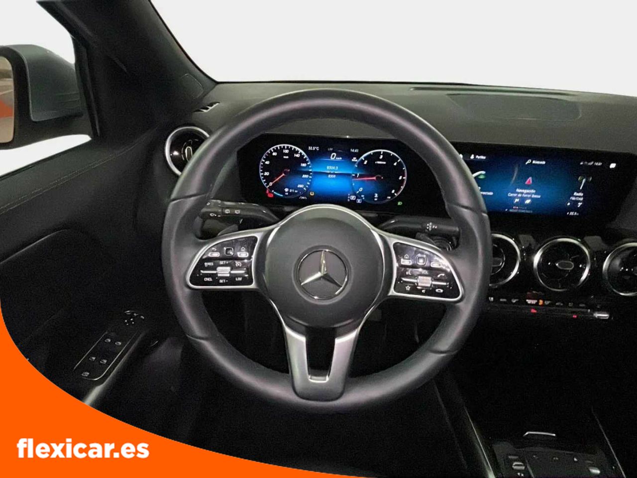 Foto Mercedes-Benz Clase GLA 12