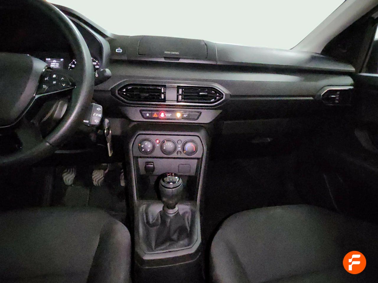 Foto Dacia Sandero 11