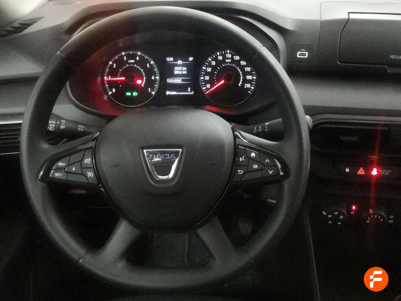 Foto Dacia Sandero 13