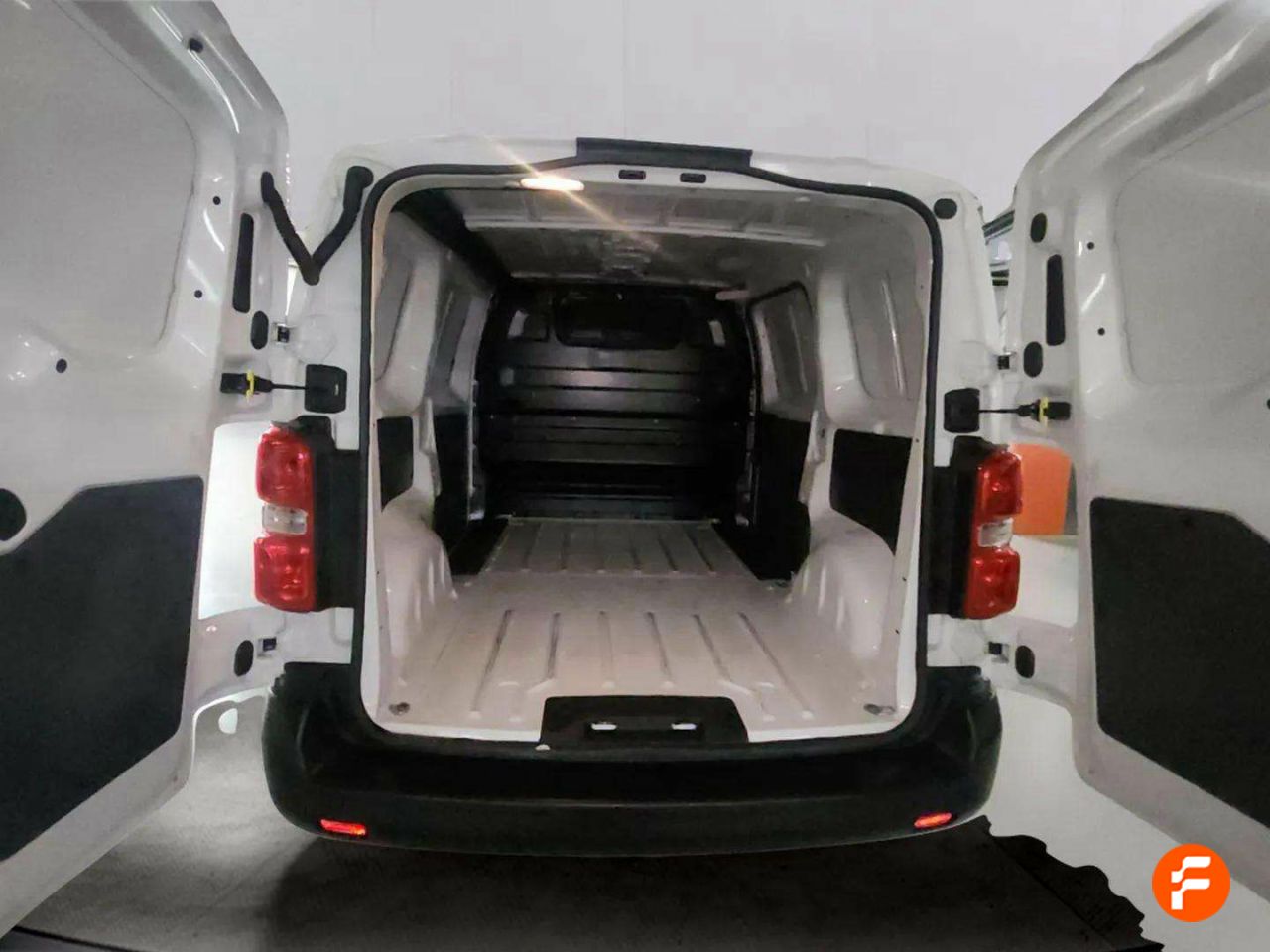 Foto Peugeot Expert 17