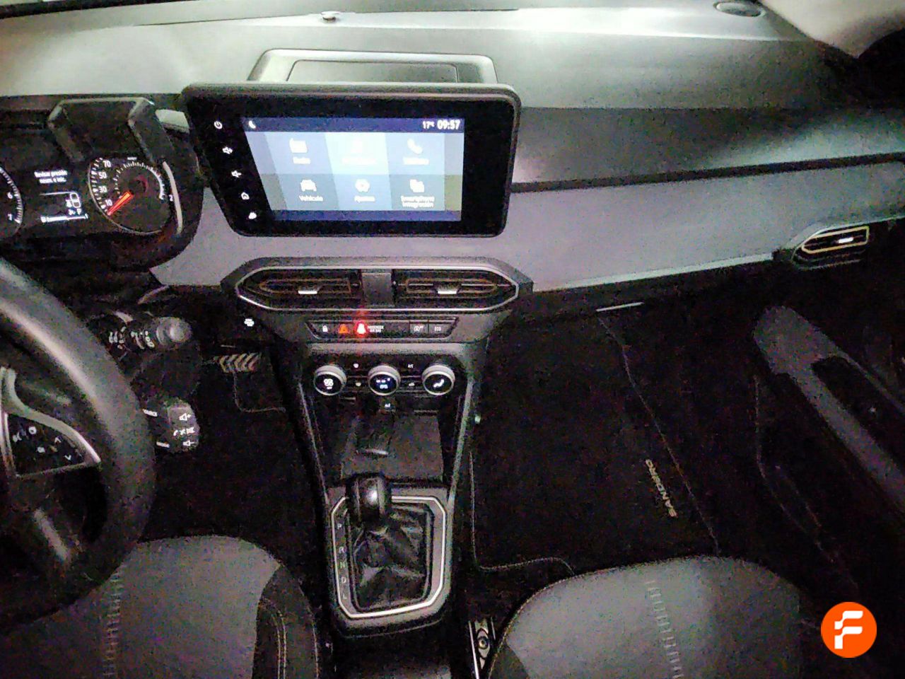 Foto Dacia Sandero 11