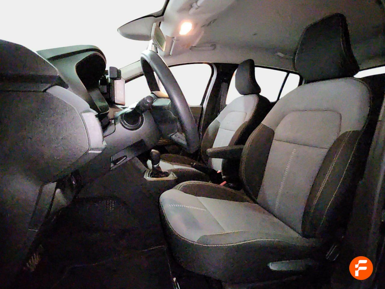 Foto Dacia Sandero 14