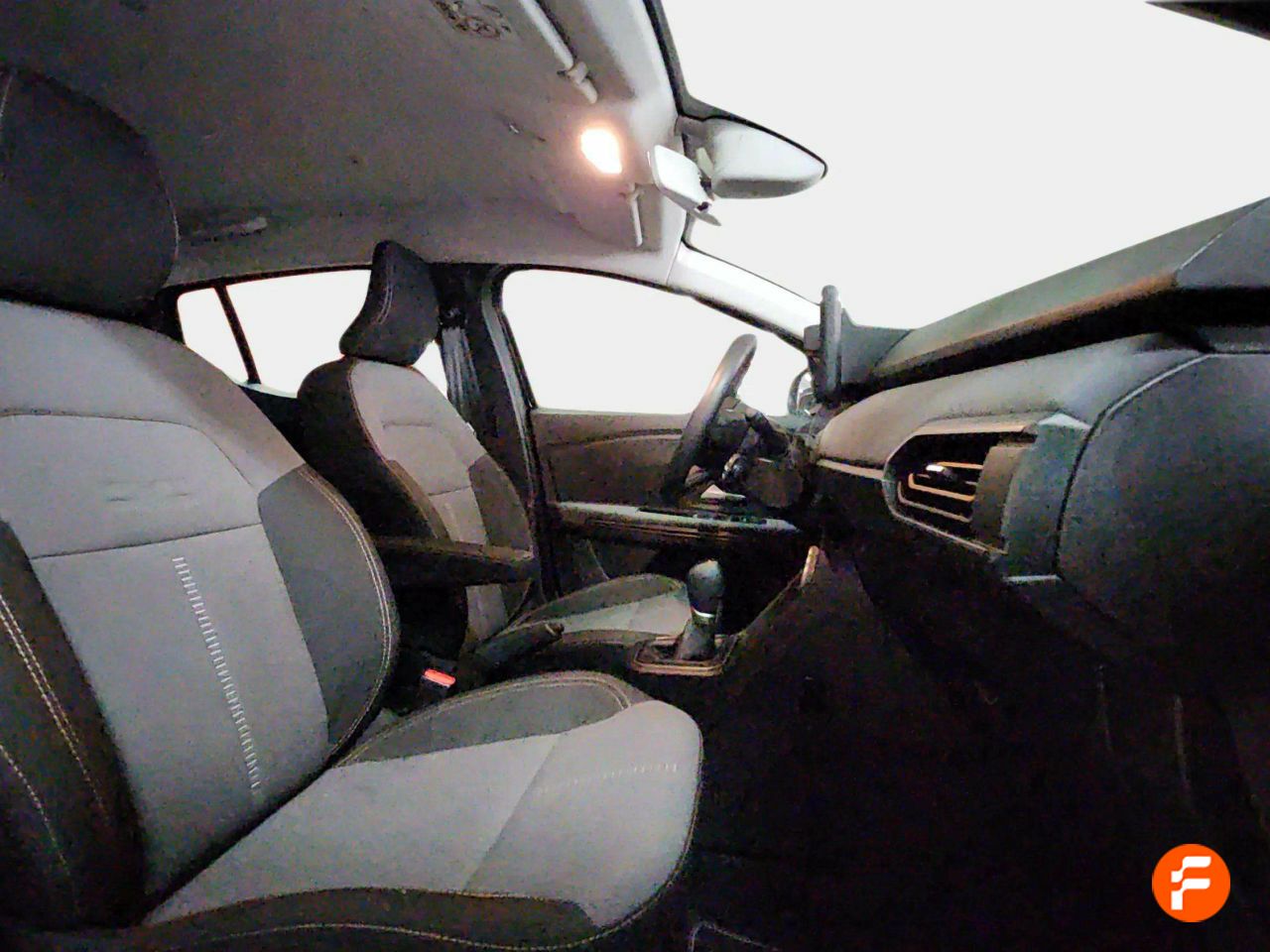 Foto Dacia Sandero 15