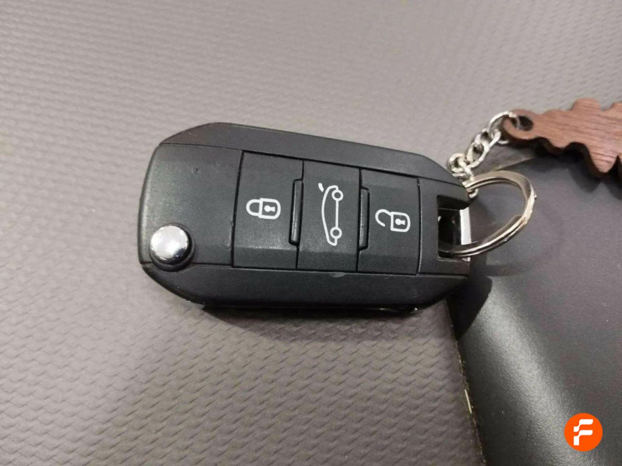 Foto Citroën C4 Cactus 29