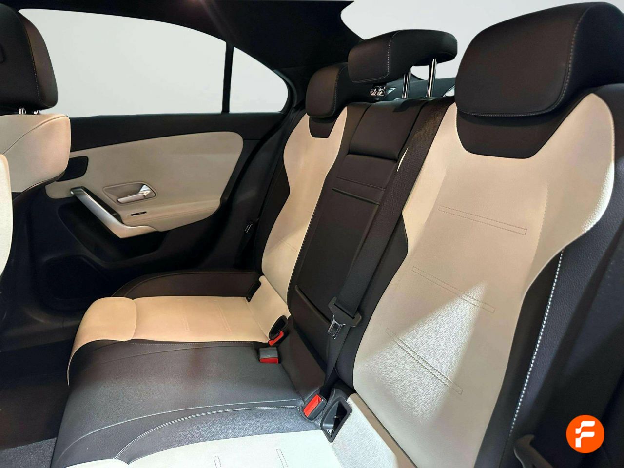 Foto Mercedes-Benz Clase A 14