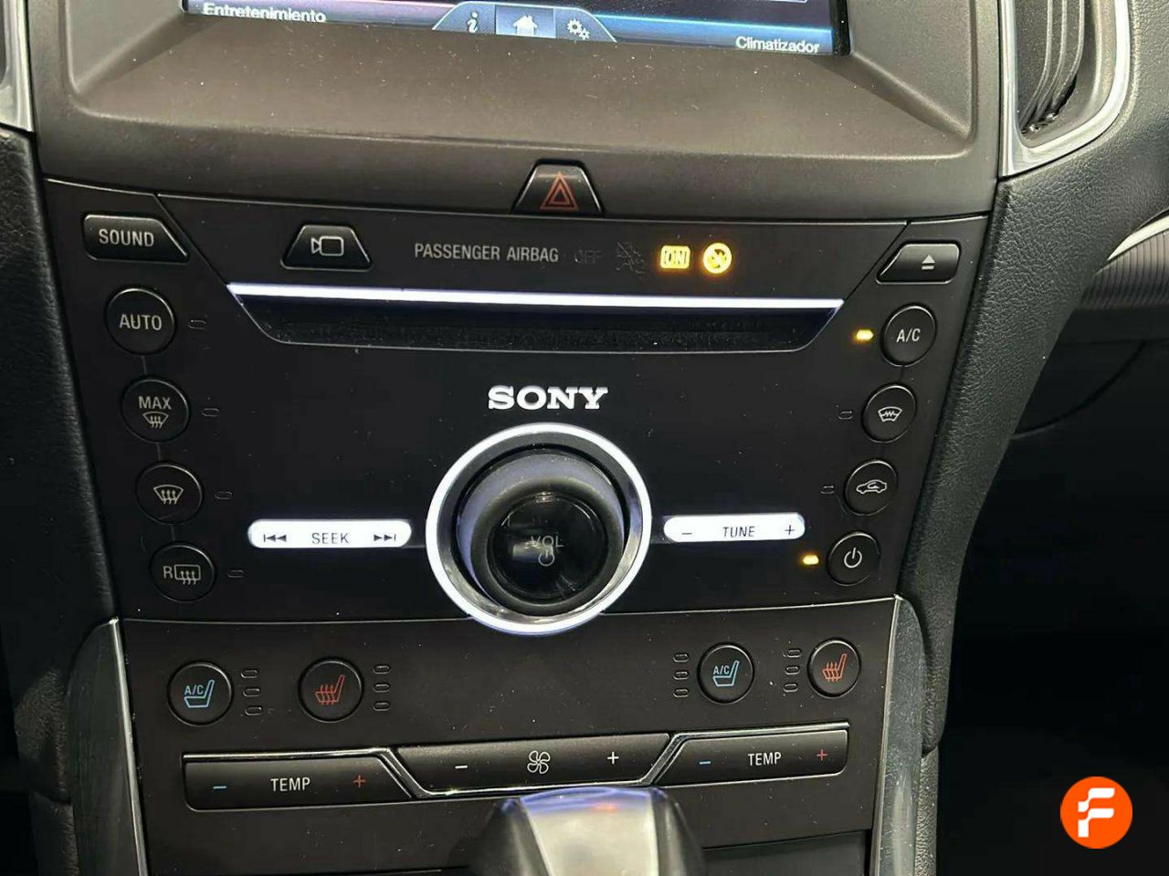 Foto Ford S-Max 17