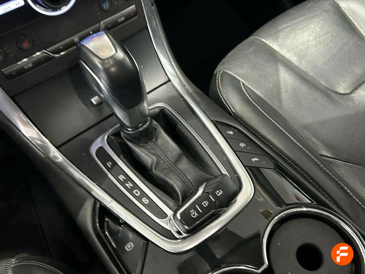 Foto Ford S-Max 20