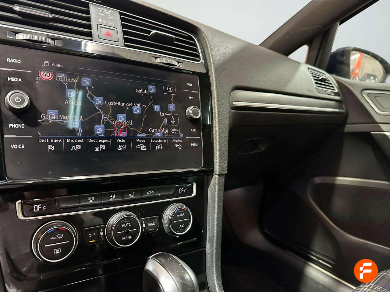 Foto Volkswagen Golf 22
