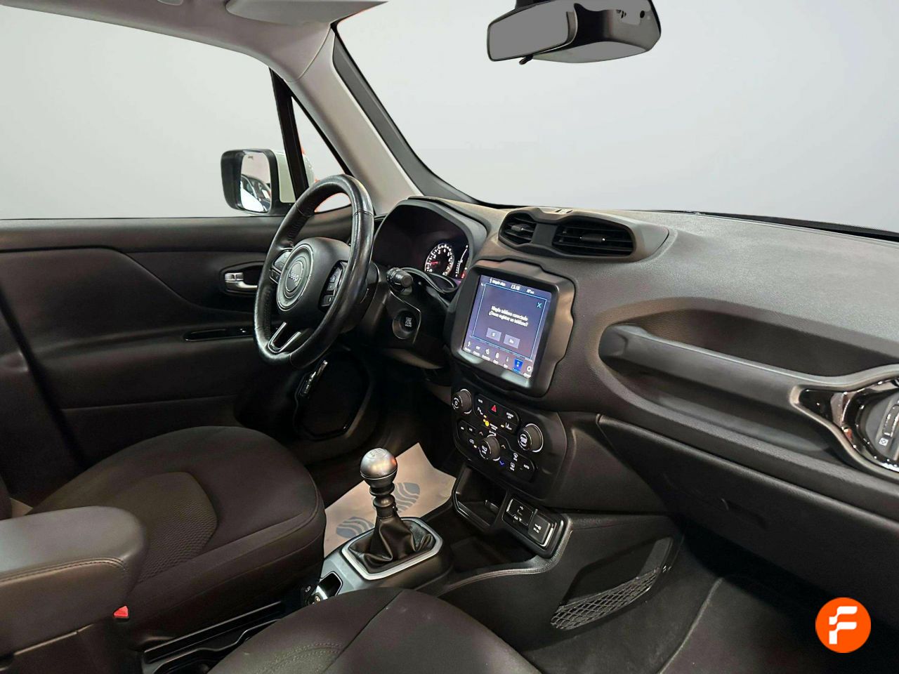 Foto Jeep Renegade 14