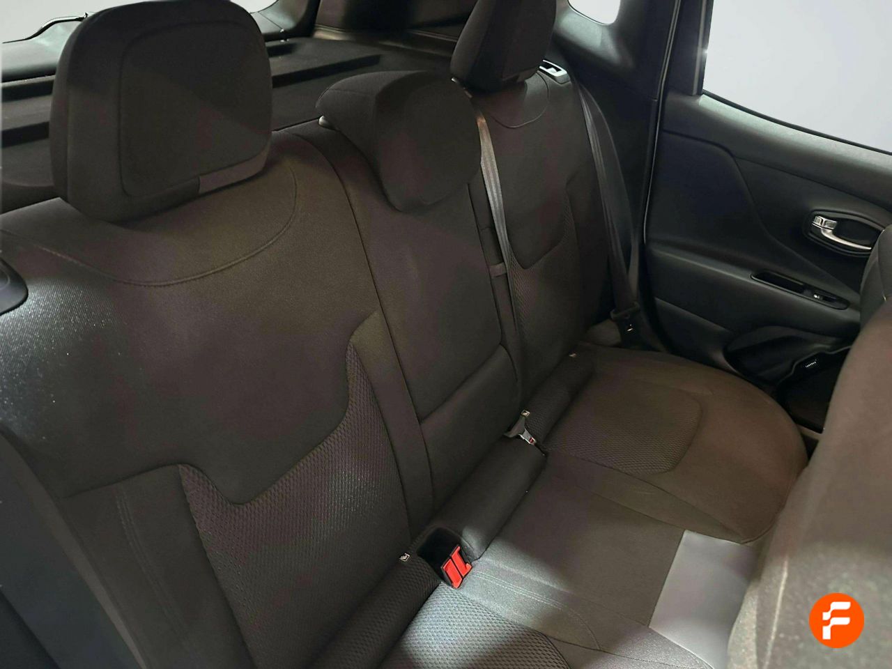 Foto Jeep Renegade 23