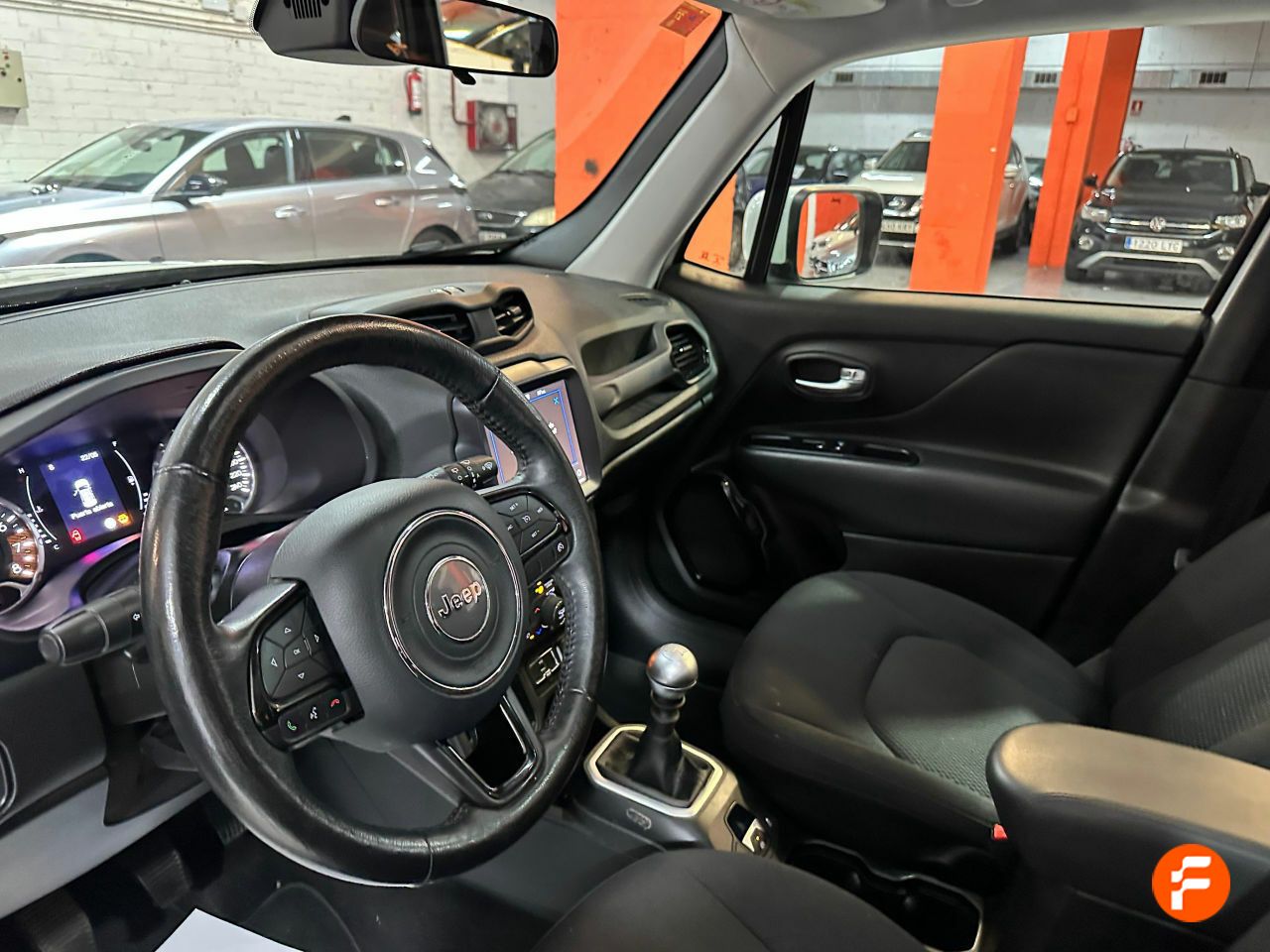 Foto Jeep Renegade 28
