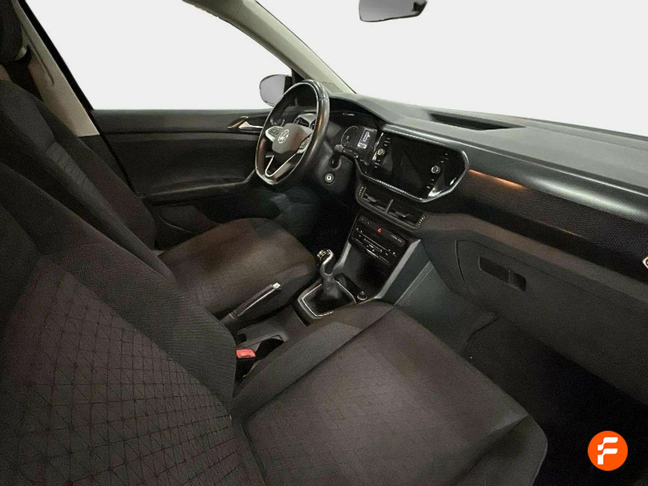 Foto Volkswagen T-Cross 14
