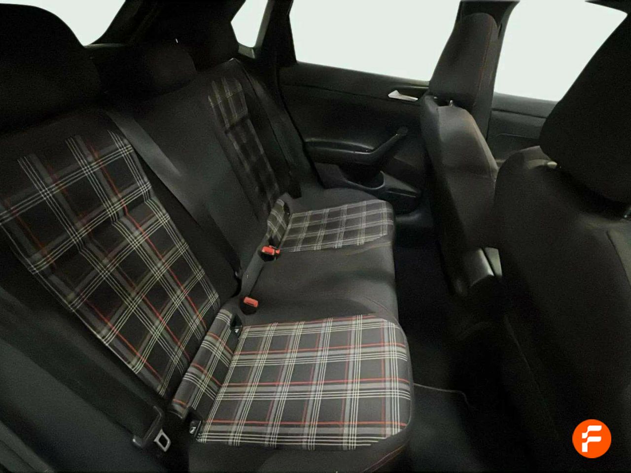 Foto Volkswagen Polo 14