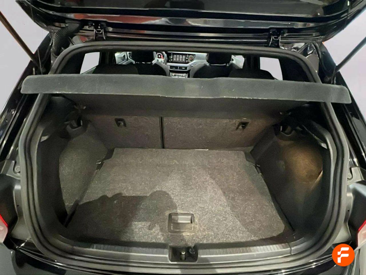 Foto Volkswagen Polo 16
