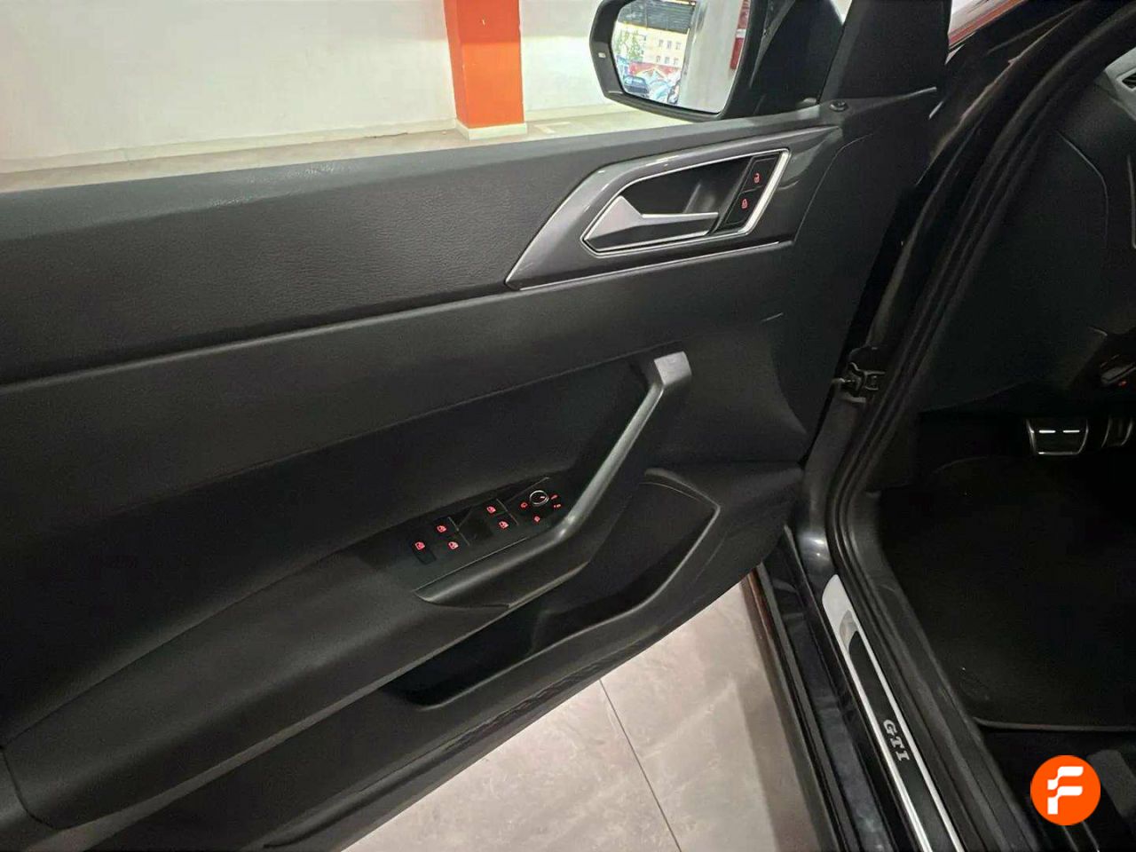 Foto Volkswagen Polo 24