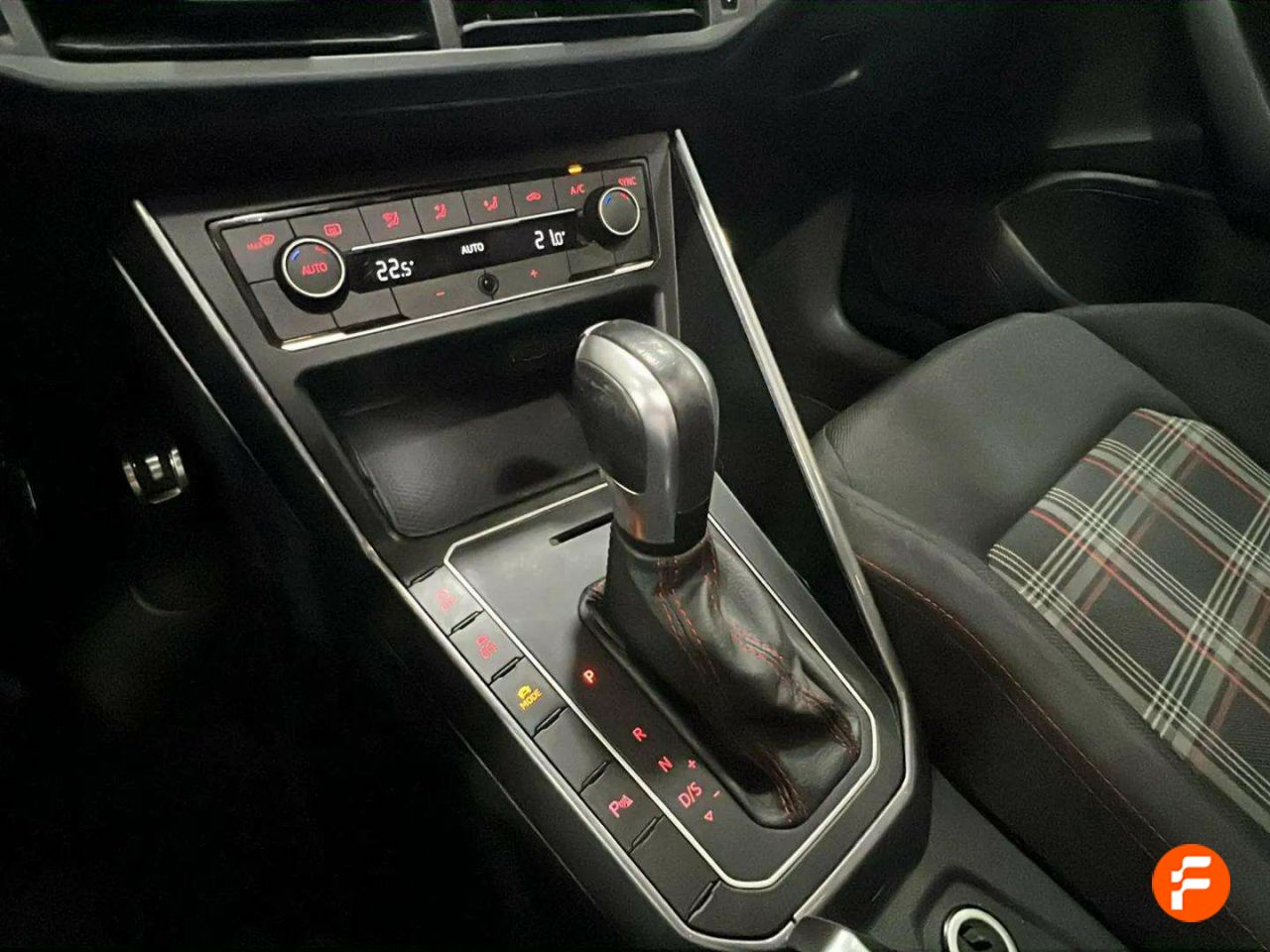 Foto Volkswagen Polo 28