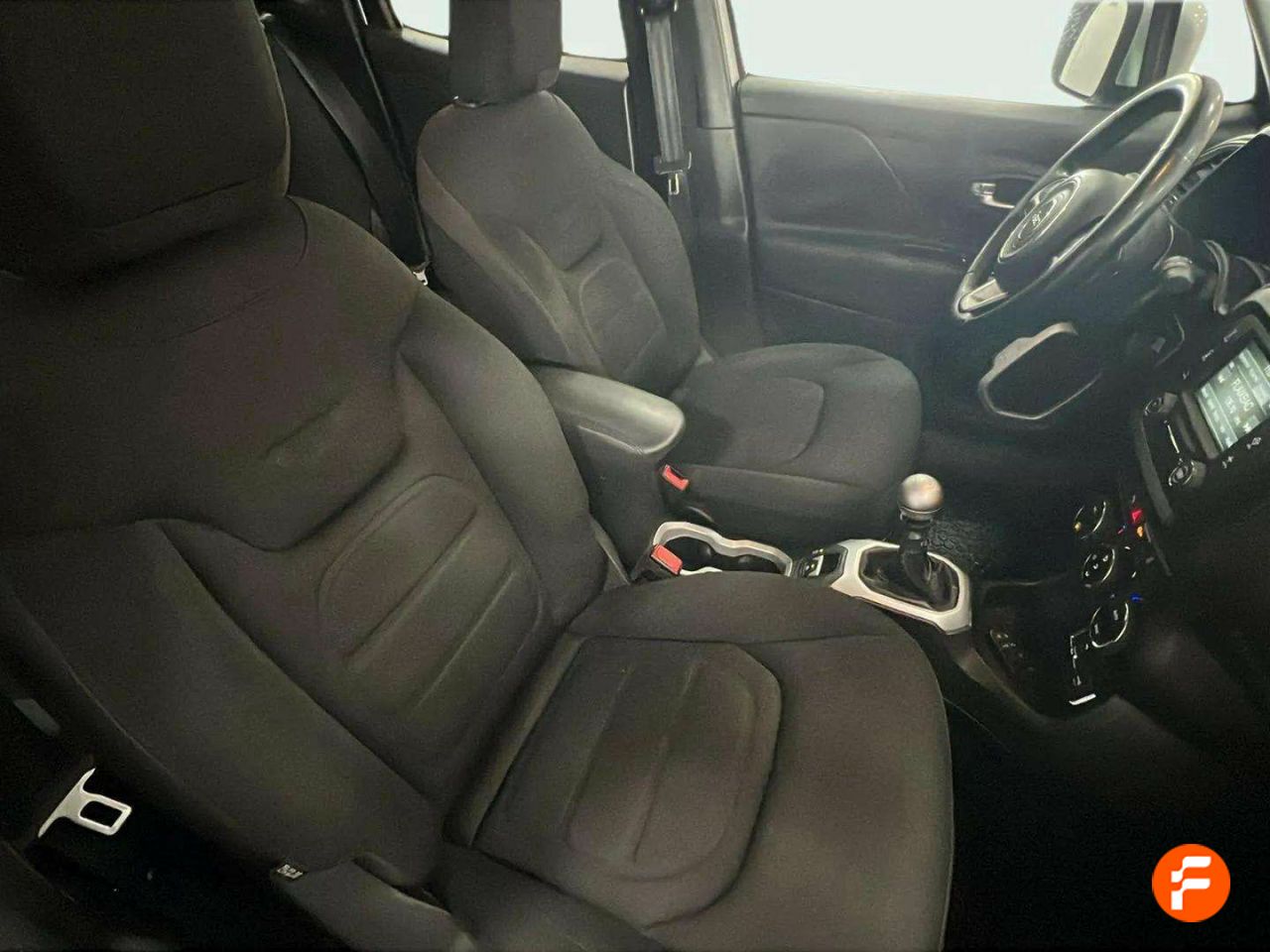 Foto Jeep Renegade 14