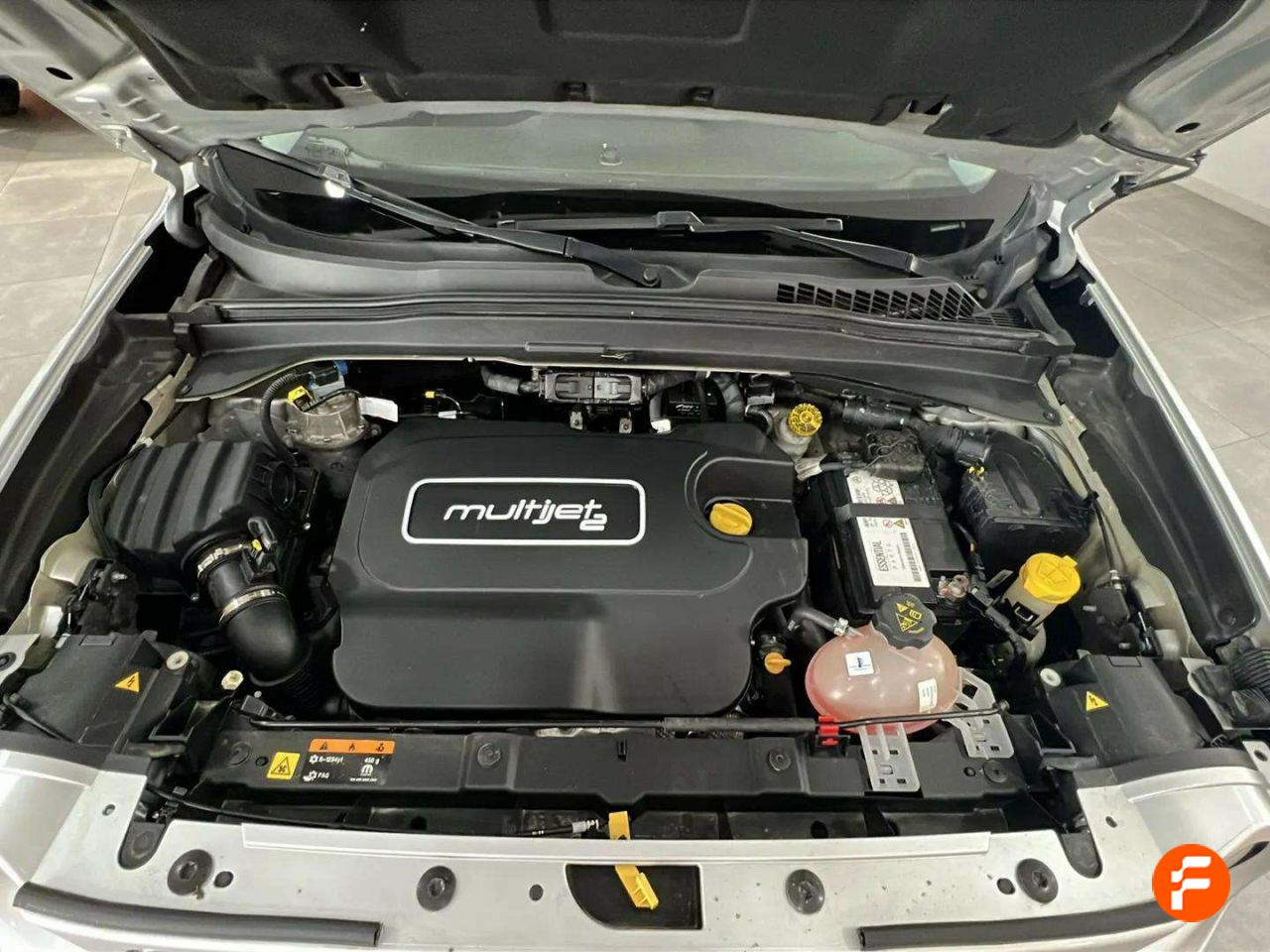 Foto Jeep Renegade 19
