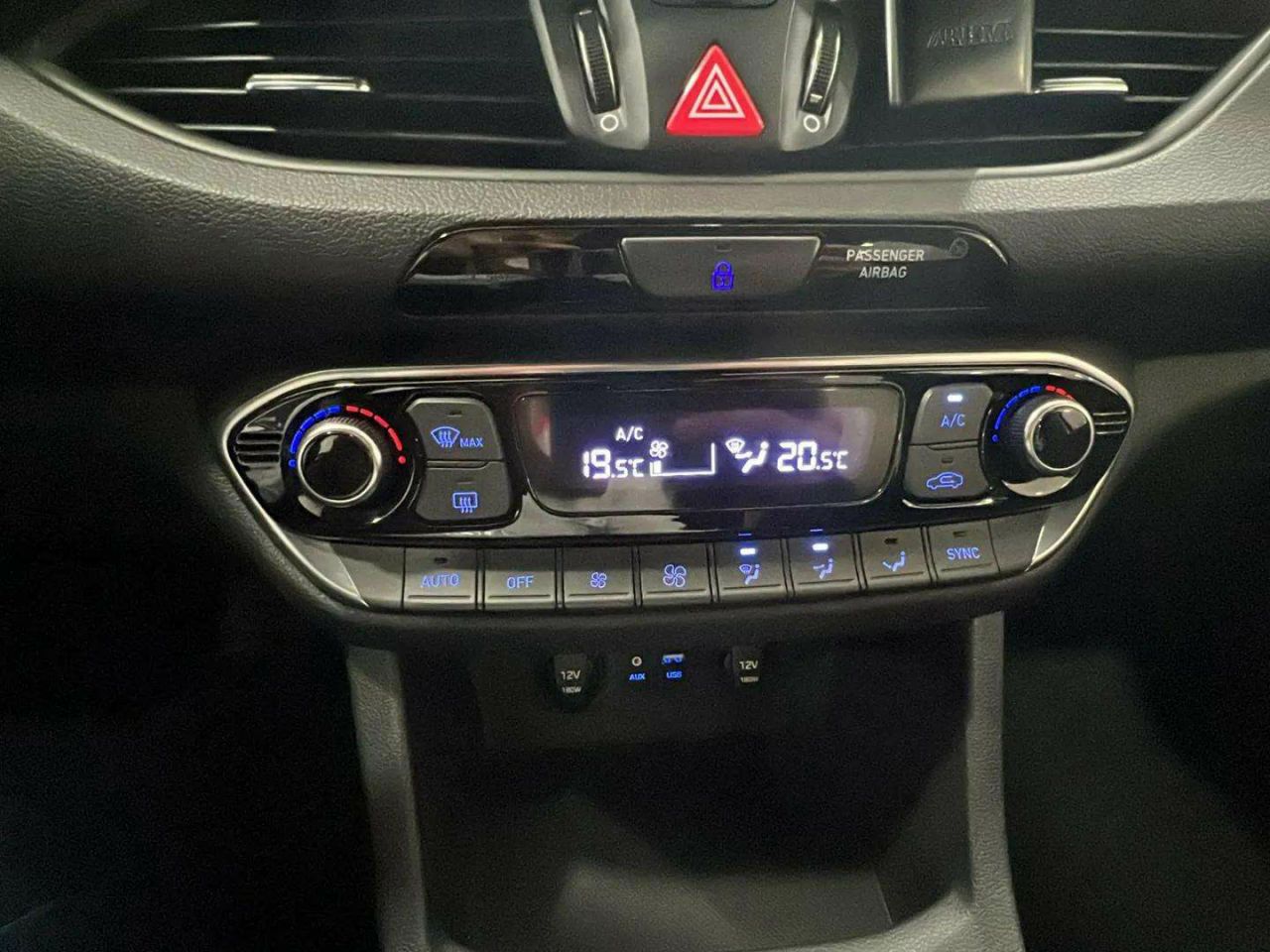 Foto Hyundai i30 27