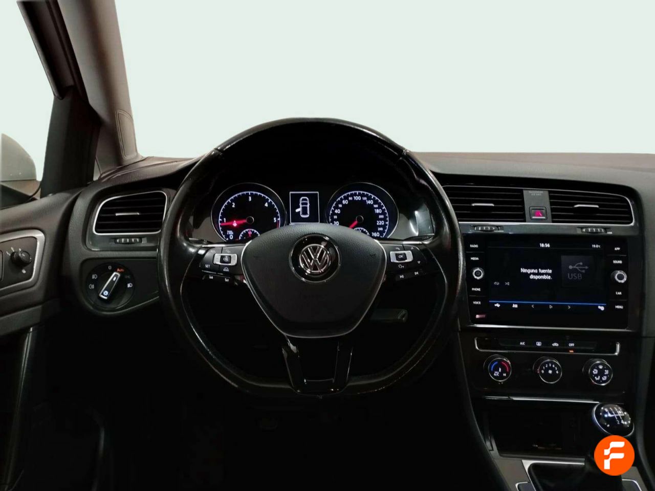 Foto Volkswagen Golf 13