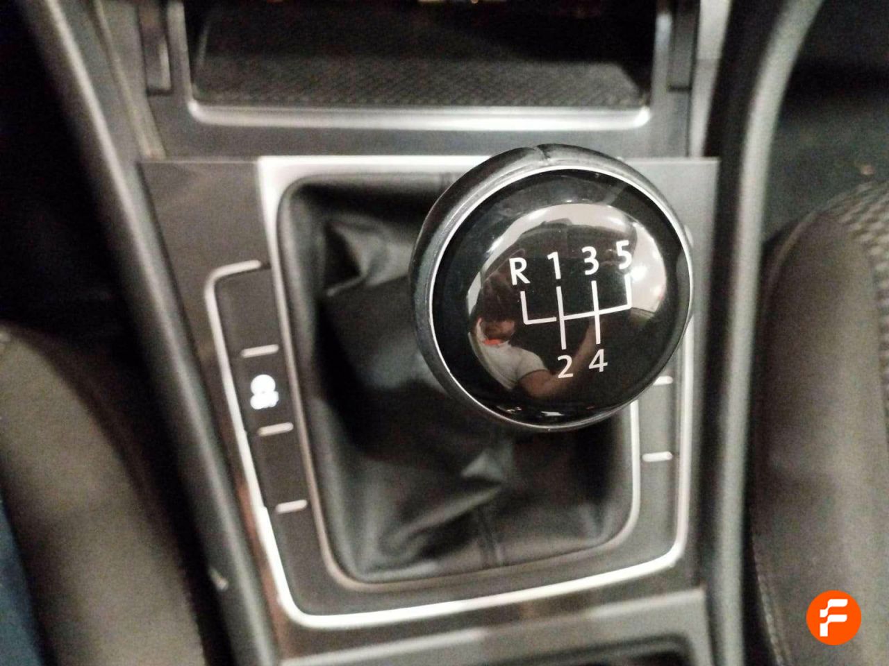 Foto Volkswagen Golf 30