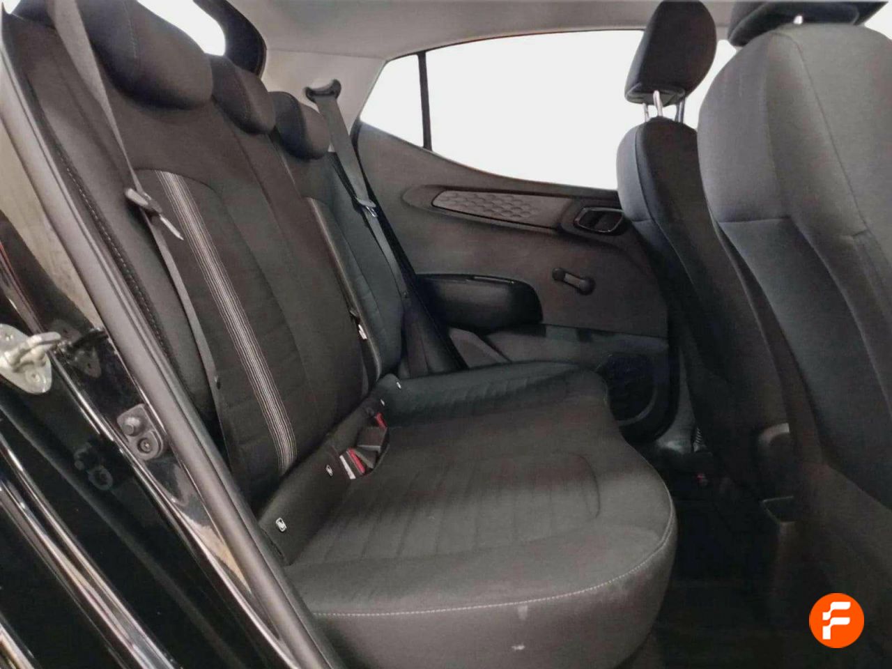 Foto Hyundai i10 14