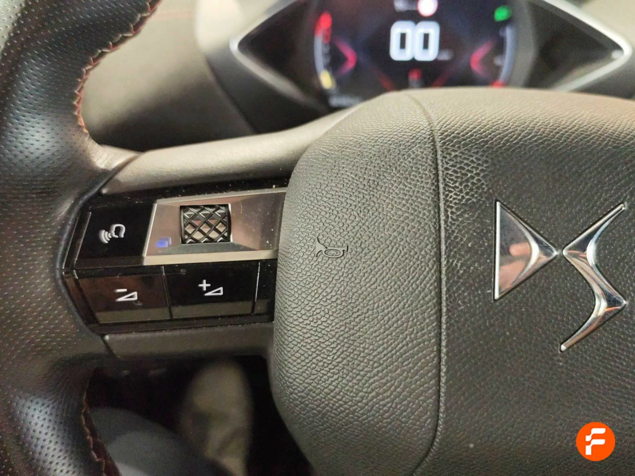 Foto DS Automobiles DS 3 20