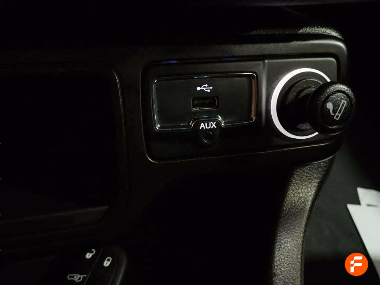 Foto Jeep Renegade 30