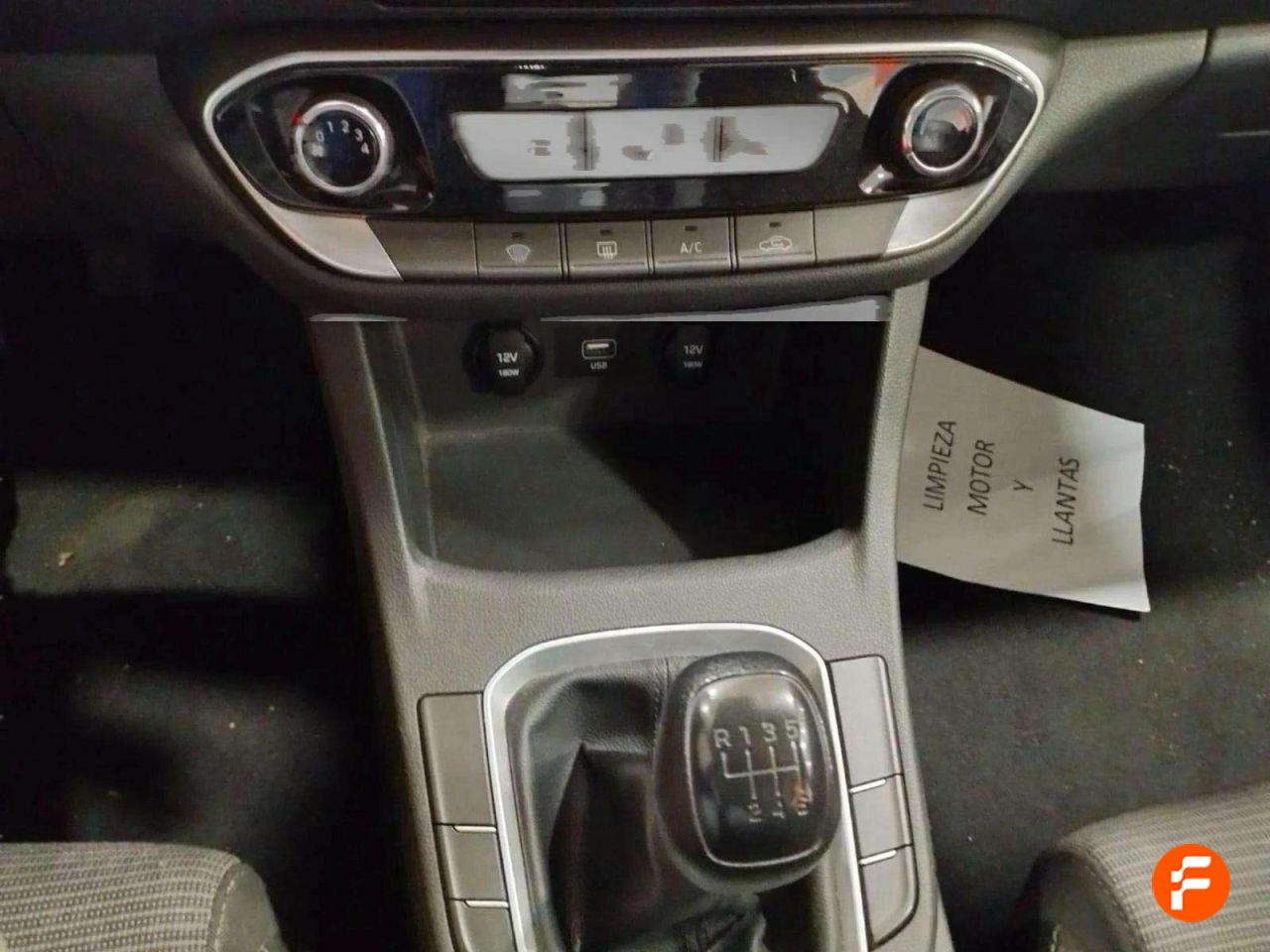 Foto Hyundai i30 27