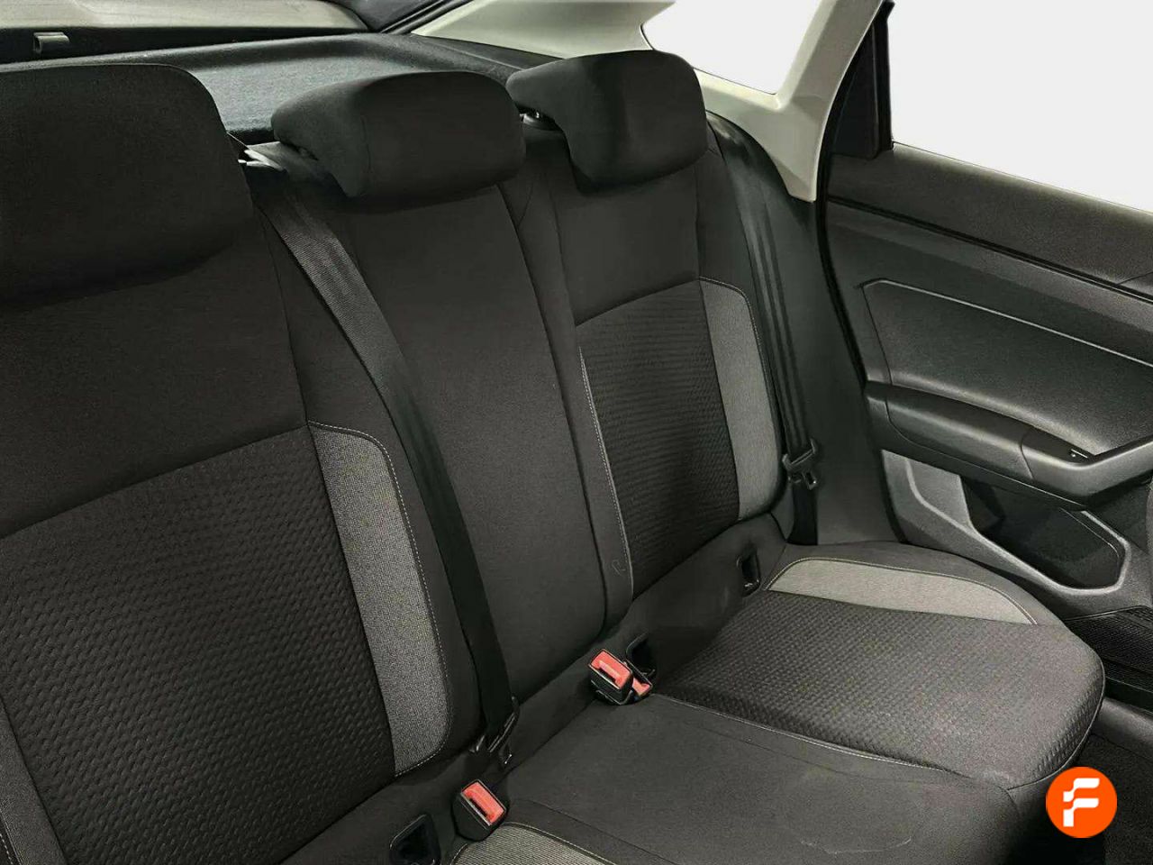 Foto Volkswagen Taigo 16