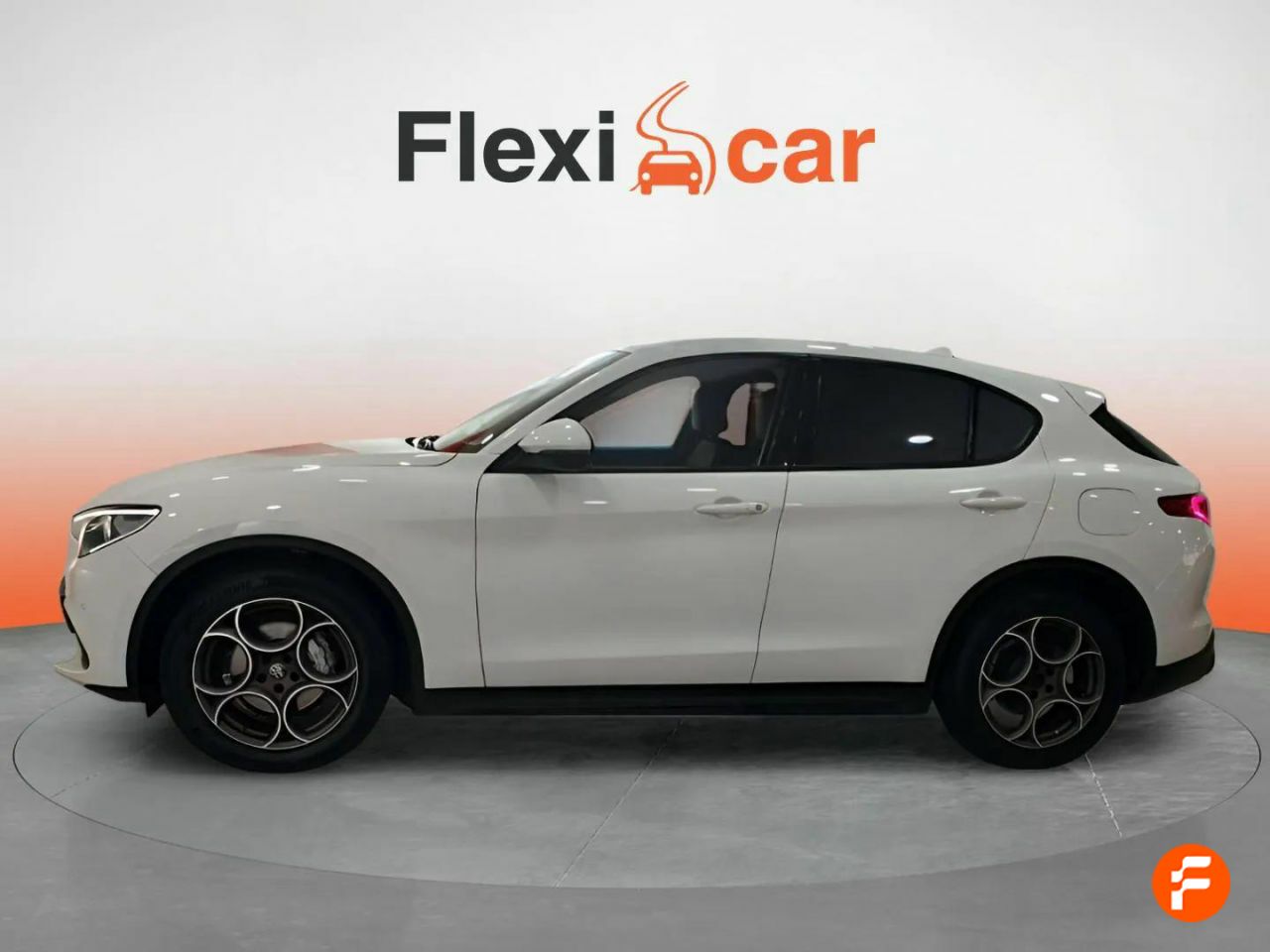 Foto Alfa Romeo Stelvio 4