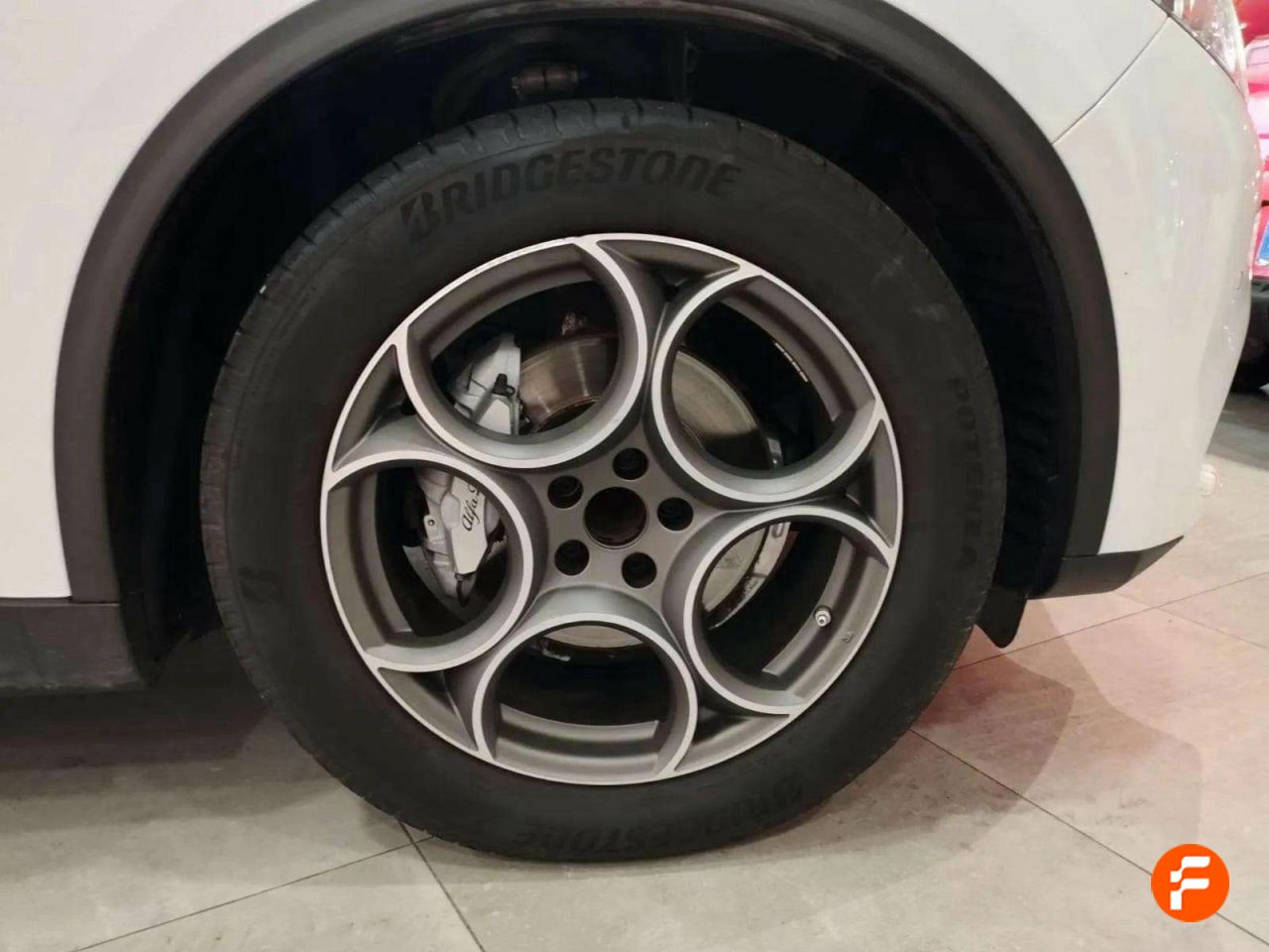 Foto Alfa Romeo Stelvio 19