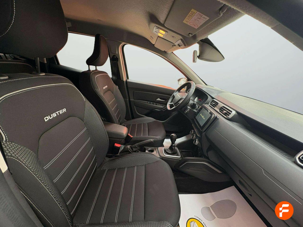 Foto Dacia Duster 18