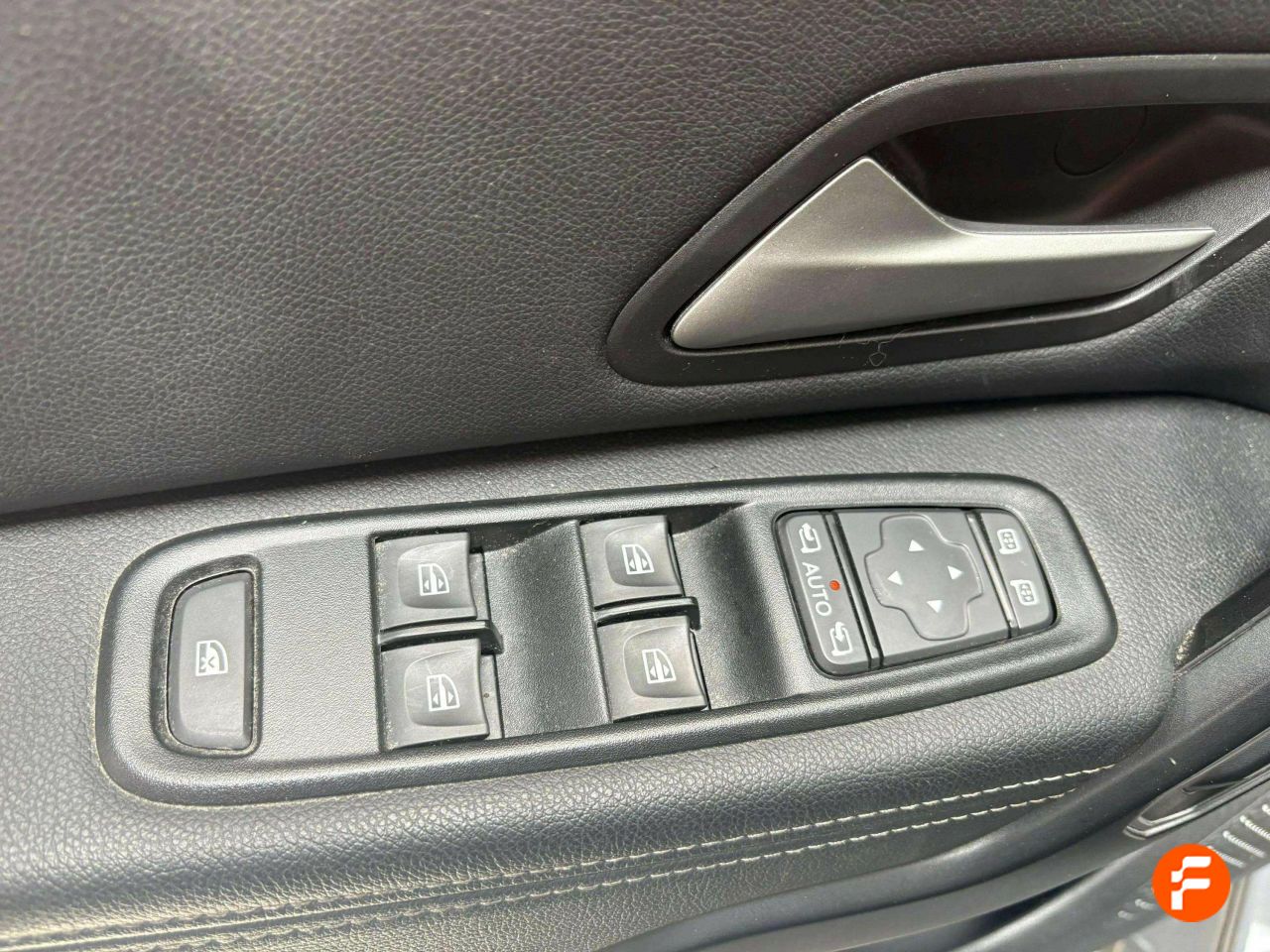 Foto Dacia Duster 19