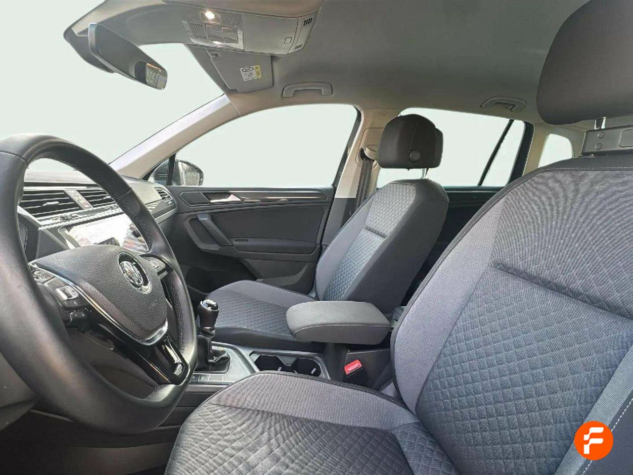 Foto Volkswagen Tiguan 14