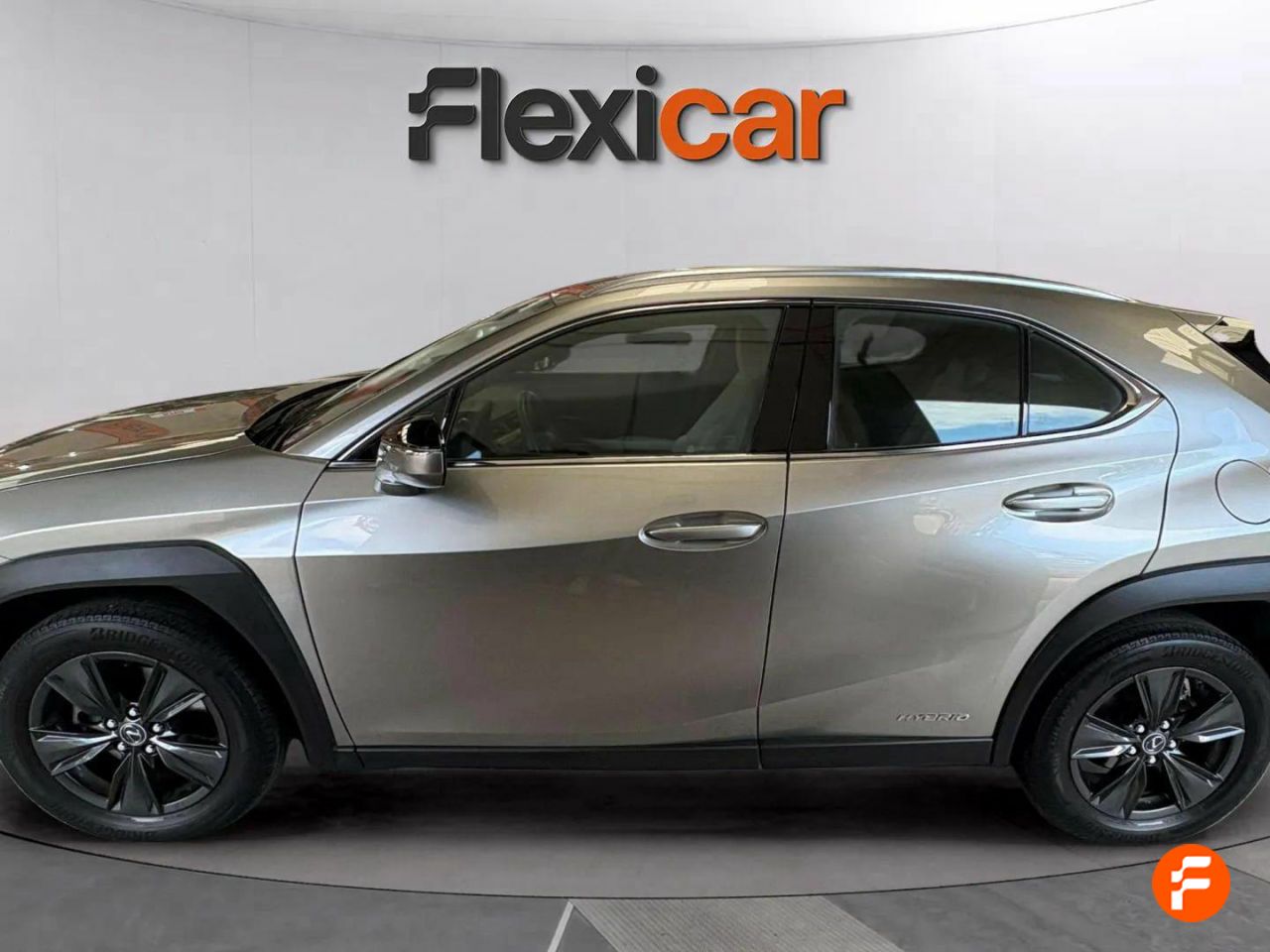 Foto Lexus UX 4
