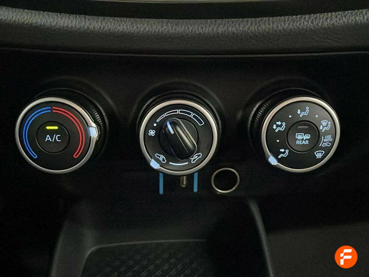 Foto Toyota Aygo 15