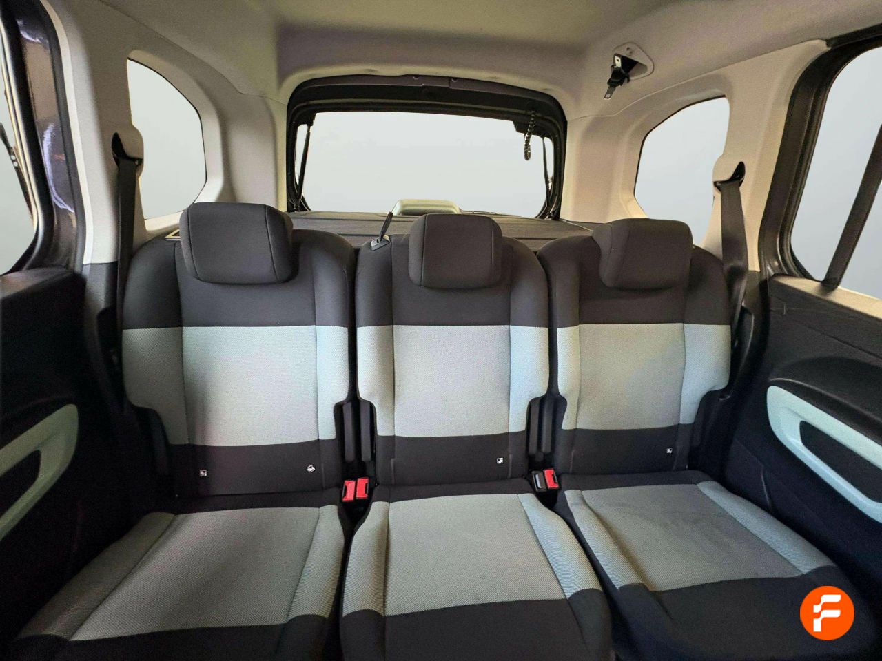 Foto Citroën Berlingo 23