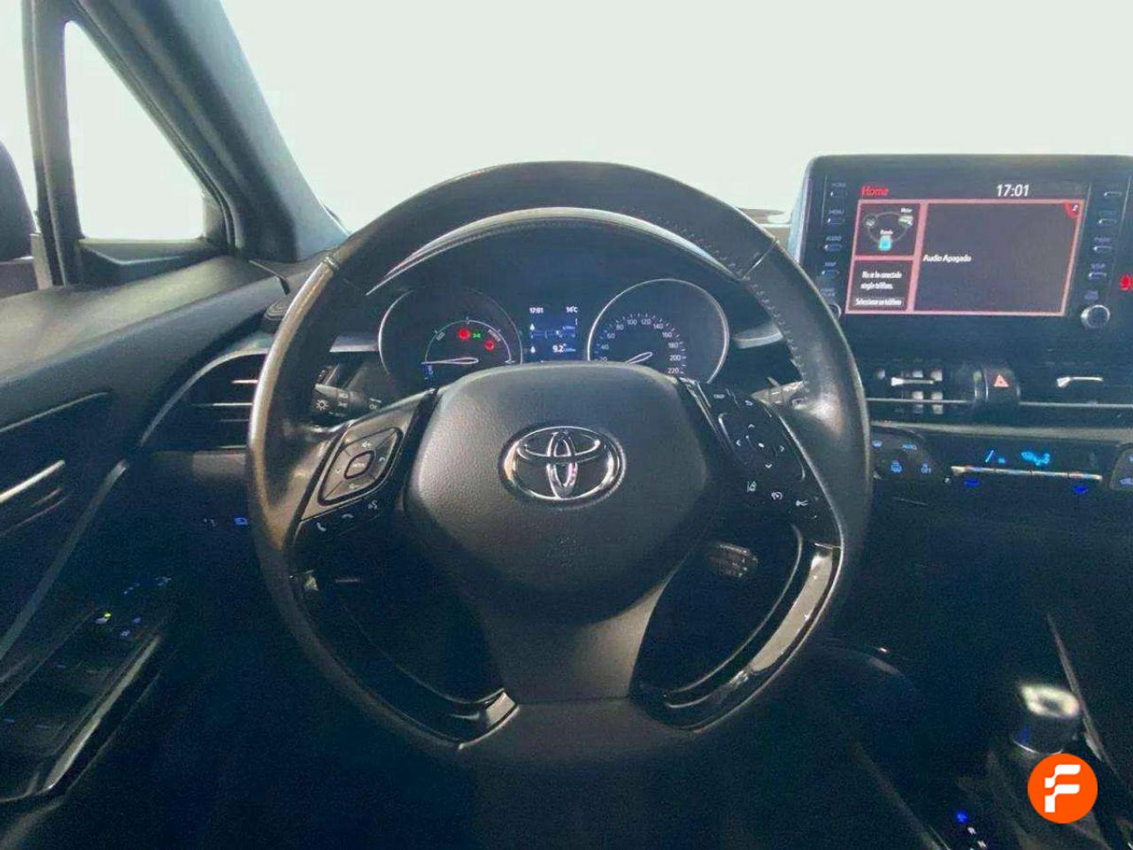 Foto Toyota C-HR 10