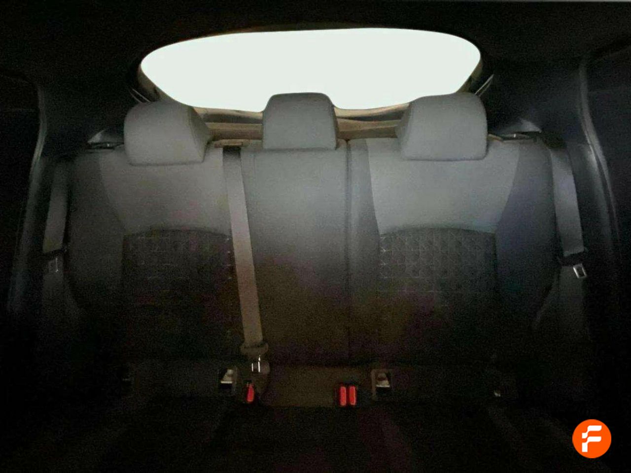 Foto Toyota C-HR 16